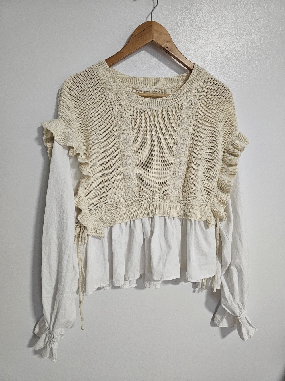 ILLA ILLA Cream Ecru Knit Ruffled Layered Blouse Size L White Shirt Twofer